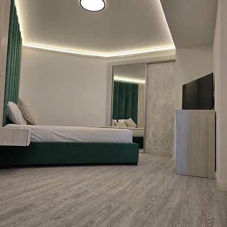 Florida White Titanic- Endless Summer *